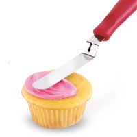 747169_CupcakewSpatula